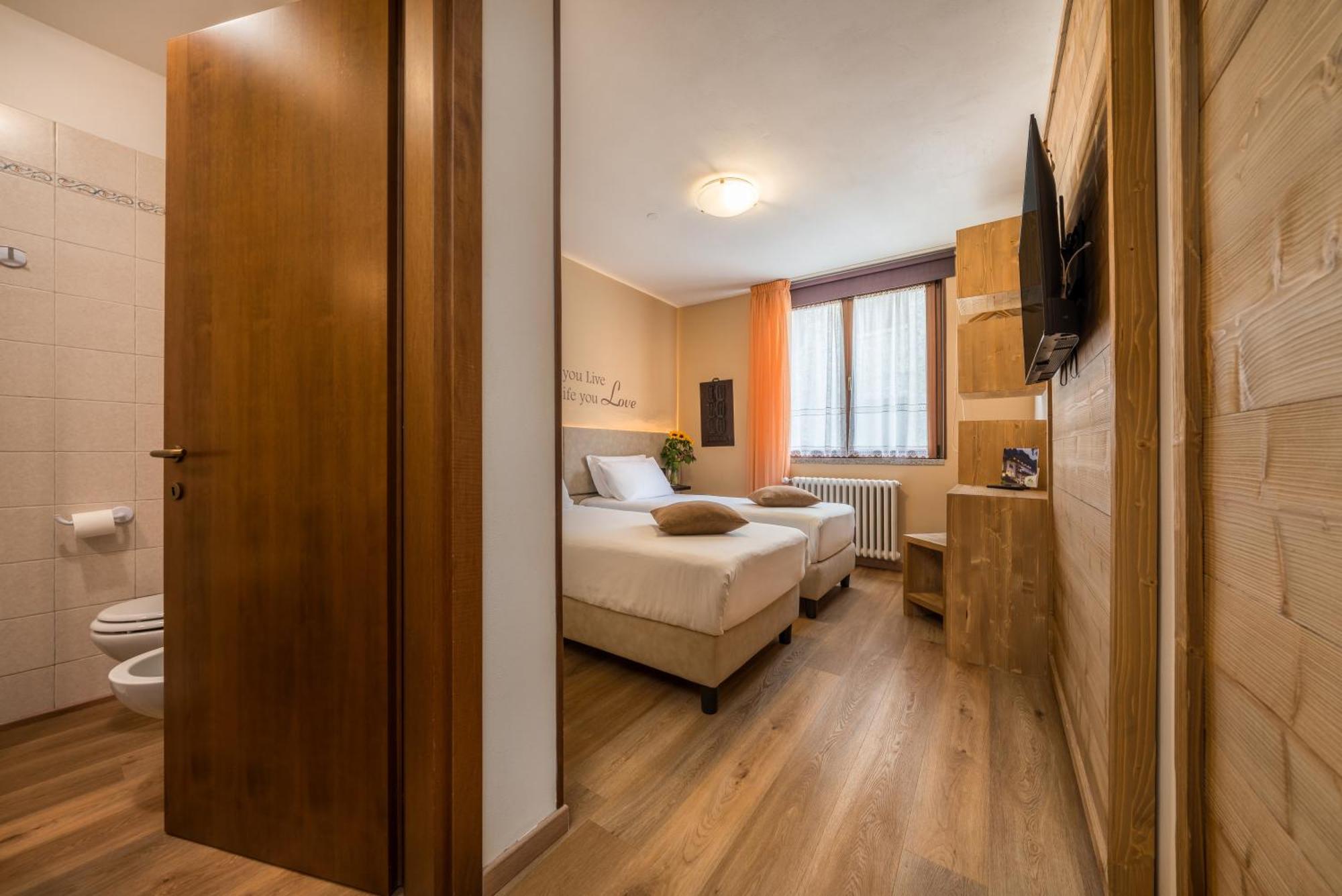 Hotel Oasi Verde Bienno 外观 照片