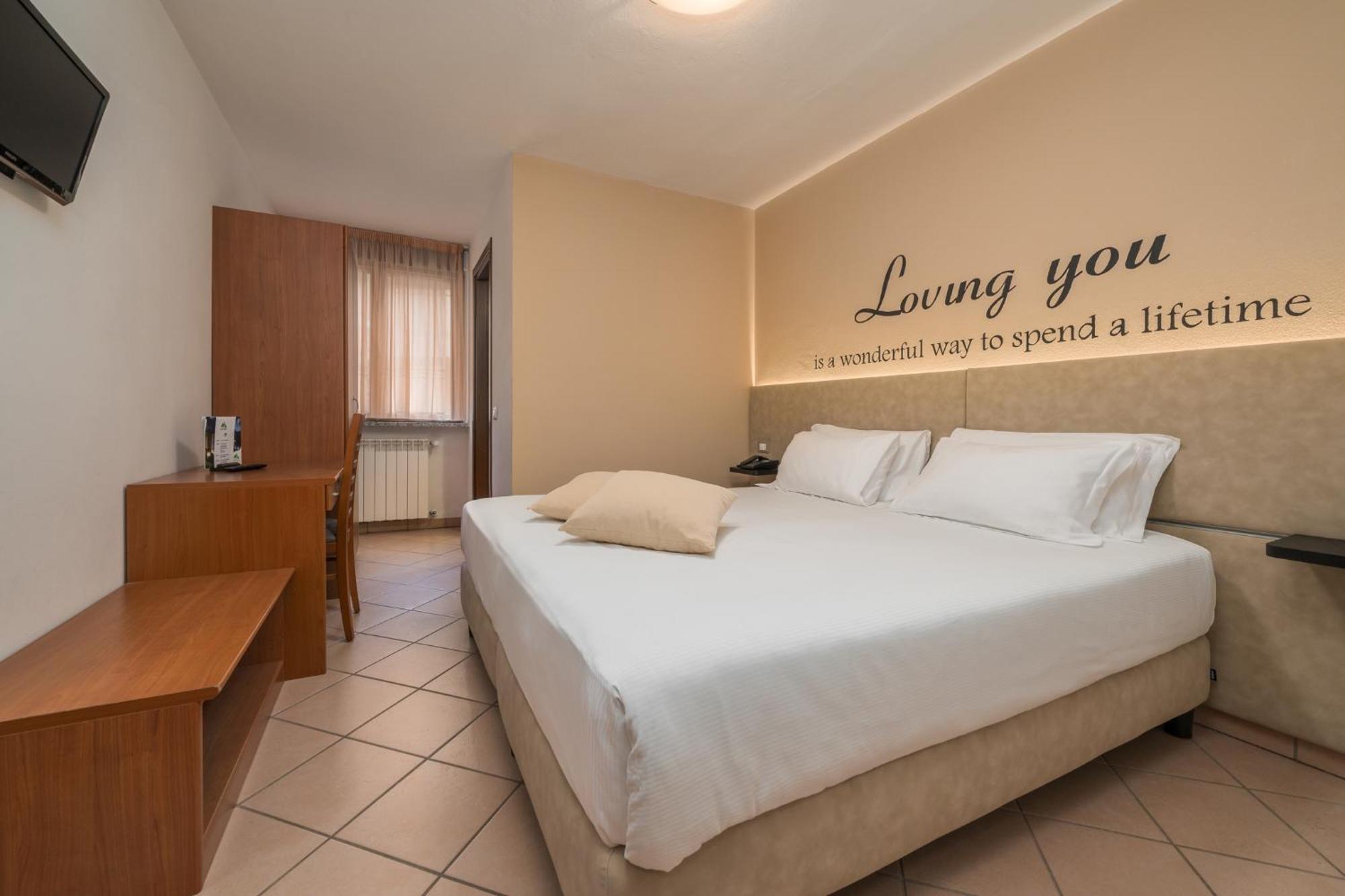 Hotel Oasi Verde Bienno 外观 照片